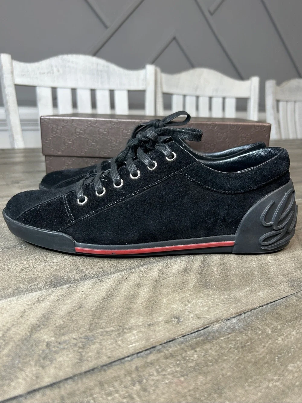 Gucci Script Logo Black Suede Low Top Sneakers Shoes Mens Size 7.5 38.5 G w/Box